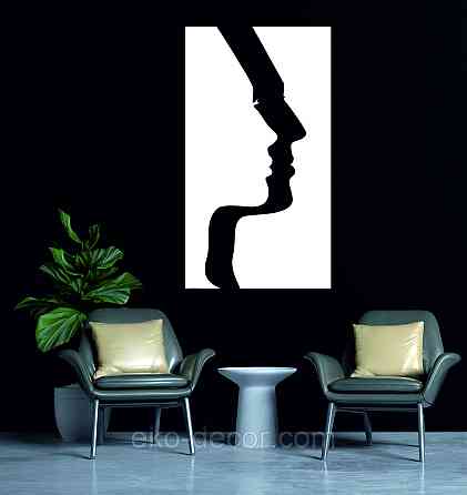 Декоративне настінне Панно «Сілует жінки», Декор на стіну 70*39 см, Білий Київ