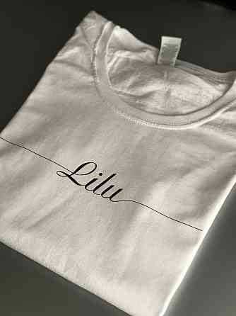 Женская футболка с абстрактным надписью Вашего имени Черновцы