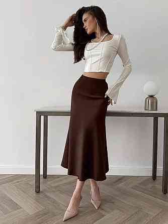 Жіноча трендова шоколадна спідниця із шовк-сатину 50/52 Одеса
