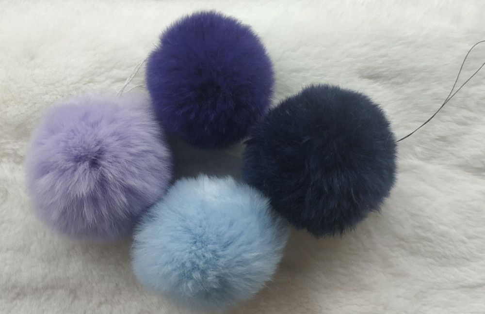 Хутряний бубон на шапку з кролика Rex Волошковий Харків - фото 2