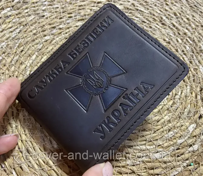 Обложка СБУ с карманом из винтажной кожи черного цвета P_Leather Киев - изображение 8