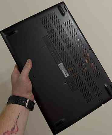 Топовий ігровий ноутбук Acer Aspire 7 в стані нового. Київ