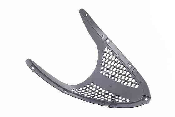 V200-F2 V250-F2 пластик - підкрилок передній Киев