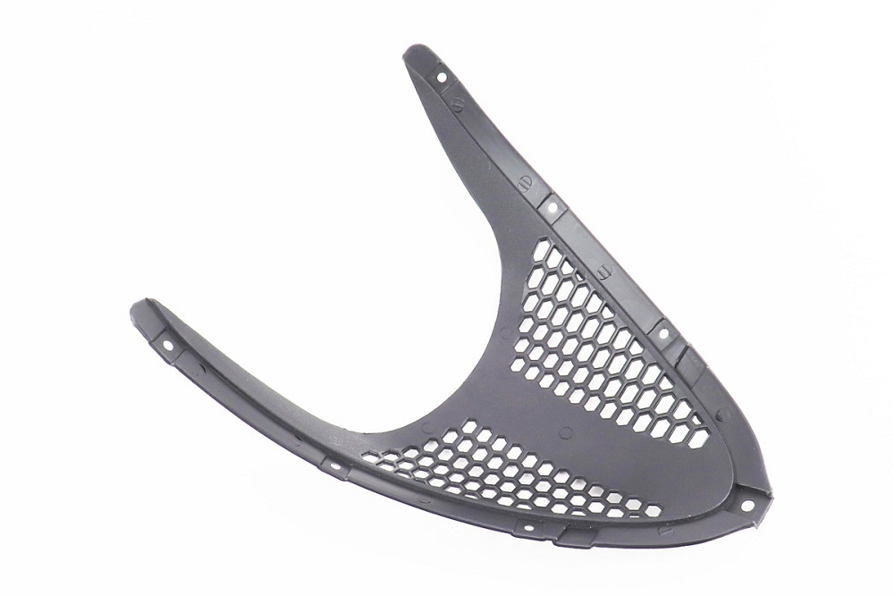 V200-F2 V250-F2 пластик - підкрилок передній Киев - изображение 2