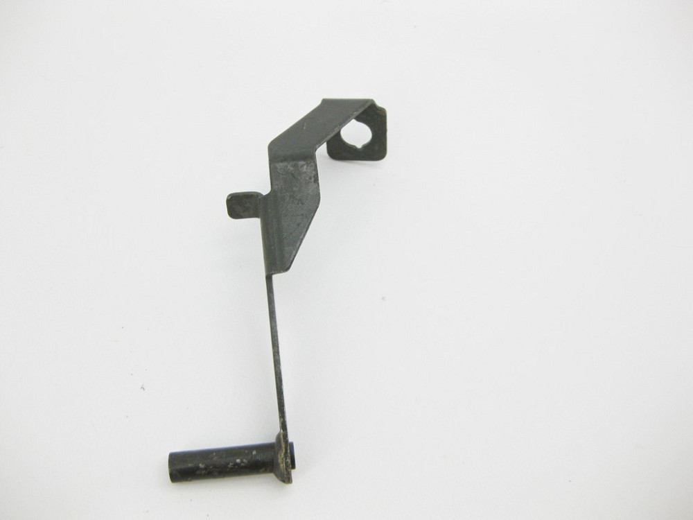 Mercedes-Benz  A2114201586 Тримач гальмівної трубки на передньому лівому супорті E-Class W211 4matic Одесса - изображение 6