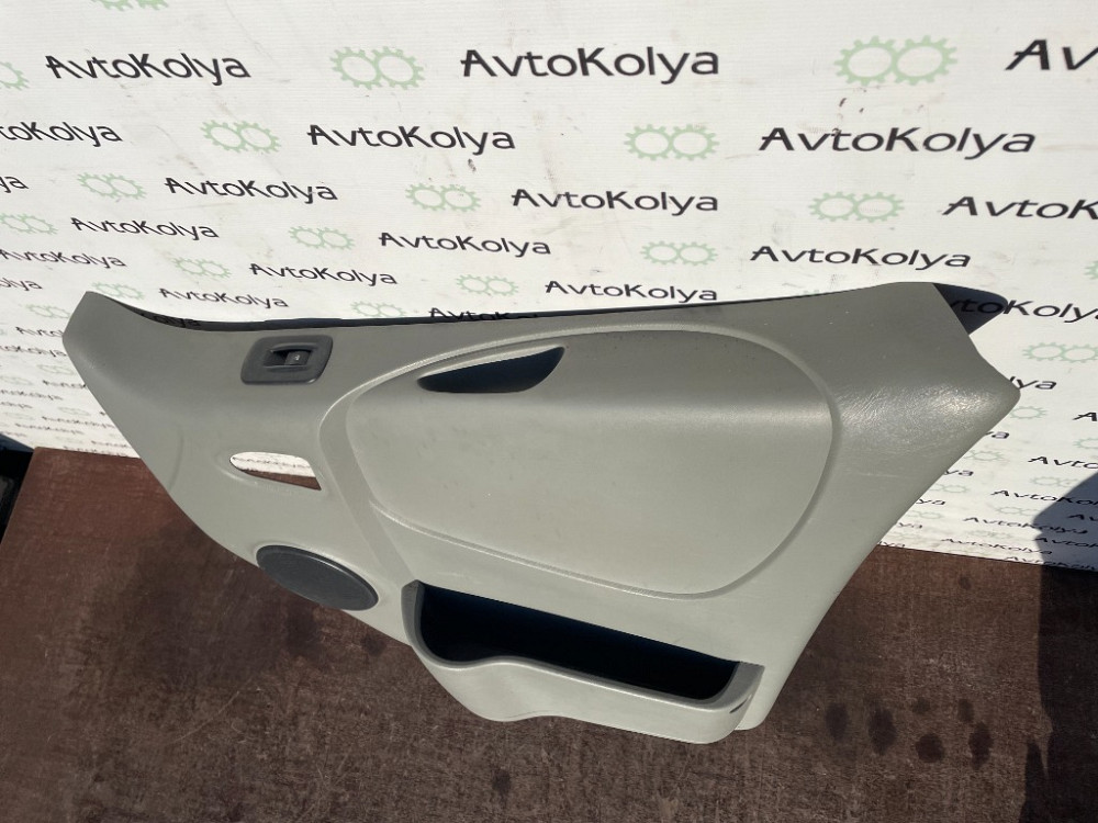Карта обшивка передніх правих дверей Opel Vivaro 2001-2013 Ковель - изображение 2