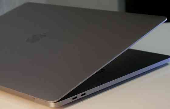 Ноутбук MacBook Pro 16 2019 , 6 ядер i7, 32Gb. RAM , 512Gb. Київ