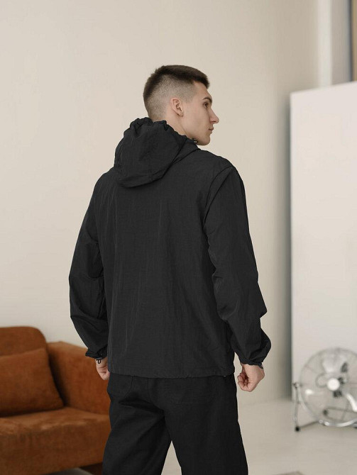 Чоловіча чорна вітрівка. Куртка-вітрівка демісезонна легка з кишенями Pobedov Neon Київ - фото 2