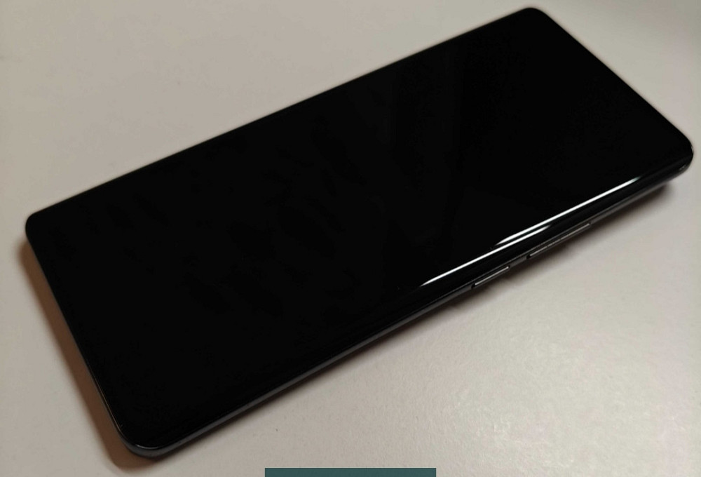 Смартфон: Realme 11 Pro Plus 12/256Gb. Astral Black. Киев - изображение 4