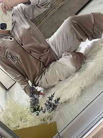 Женская стильная домашняя пижама бархатная пижама Бежевий, 50/52 Одесса