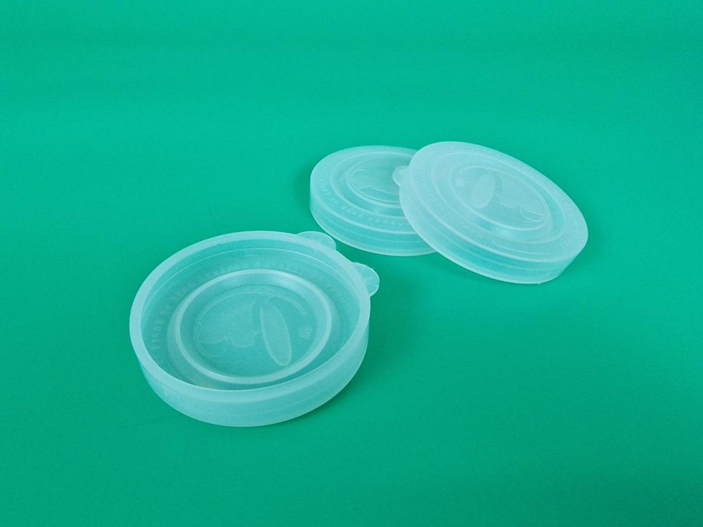 Пластиковая крышка для гарячего консервирования  с огурчиком 1 шт Харьков - изображение 1