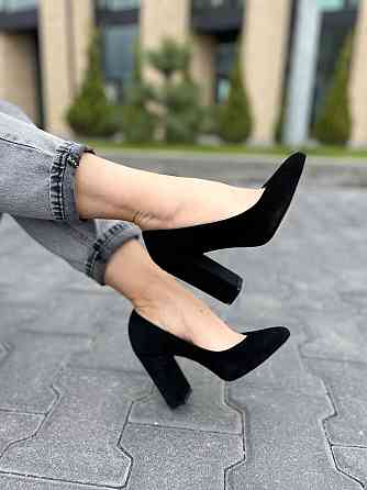 Nivelle Туфлі жіночі NIVELLE чорні натуральна замша 37р. каблук 9 см (5169) Коломыя