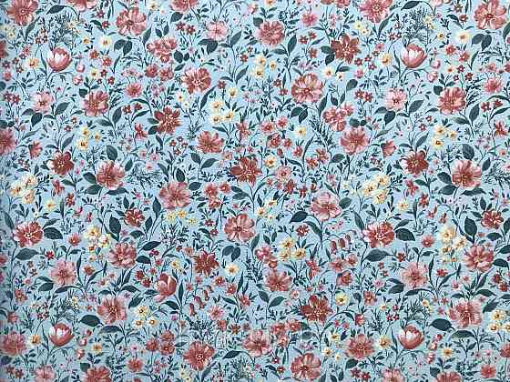 Шпалери вінілові на флізелін 0.53х10.05 Rasch Textil Petite Fleur 5.квіти троянди червоні бордо зелені на бежевому Київ