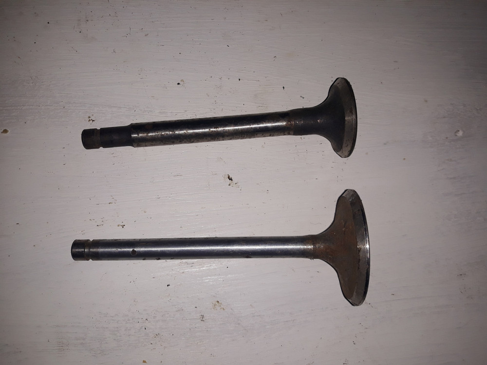 Клапан впускний і випускний комплект ГАЗ-53.  66-1007015, 13-1007010 Харків - фото 1