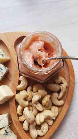 Крем мед с клубникой 50 грамм 1 Одесса