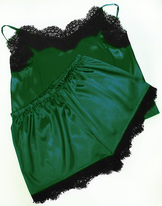 Піжама жіноча атласна майка і шорти з мереживом Зелений 48 Харків - фото 1