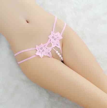 Еротичні трусики світло-рожеві з розрізом та перлинами - розмір універсальний (на резинці) Київ
