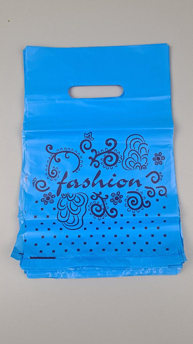 Пакет с прорезной ручкой (20*30)