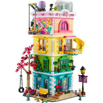 Конструктор LEGO Friends Хартлейк-Сити. Общественный центр 1513 деталей (41748) Винница