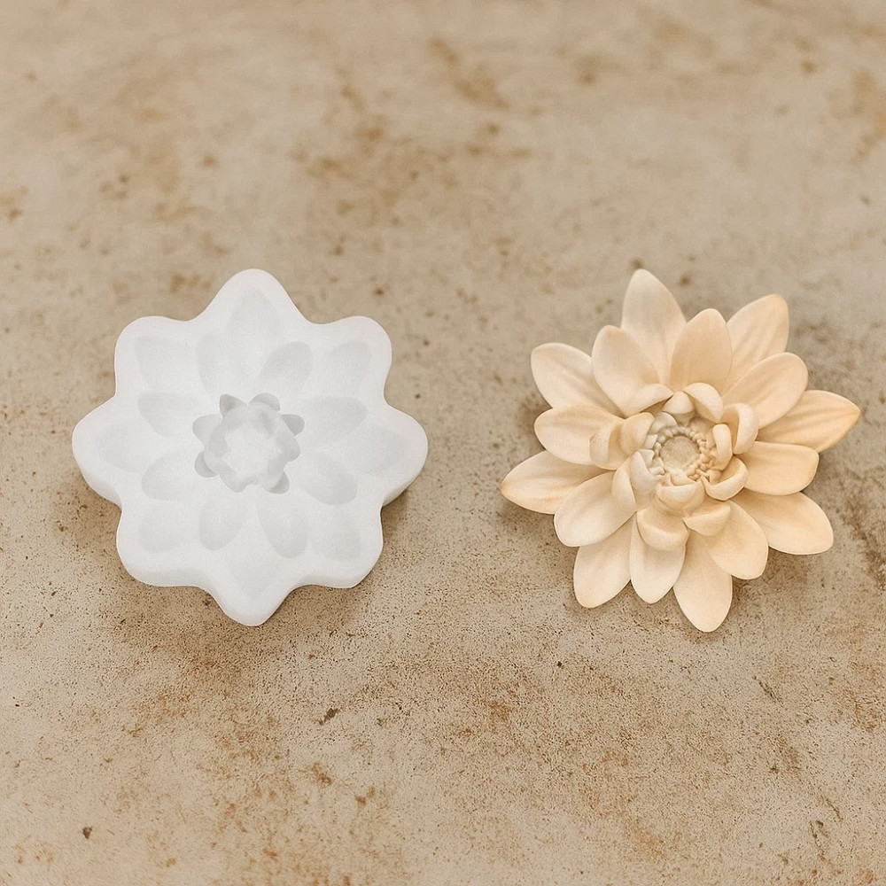 Силиконовая форма для изготовления свечи, молд для изготовления свечек из соевого,пчелиного воска и парафина 55 х 55 х 20 мм Каменец-Подольский - изображение 2