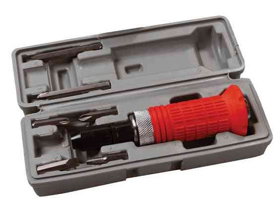 MASTERTOOL Викрутка ударно-поворотна MASTERTOOL TPR накладка з насадками 6 шт в кейсі 40-0150 Коломия