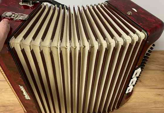 Аккордеон Weltmeister Festival как новый Германия. Харьков