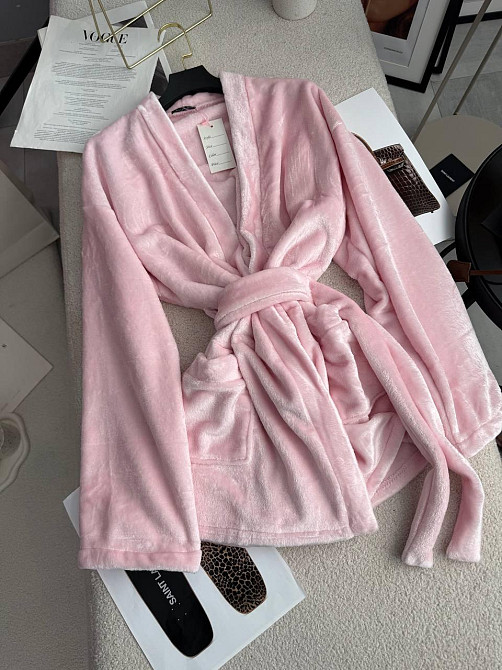 Женский стильный домашний махровый халат Розовый Одесса - изображение 2