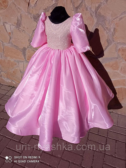 Длинное нарядное голубое платье из королевского атласа на 5-7 лет Кривой Рог - изображение 5