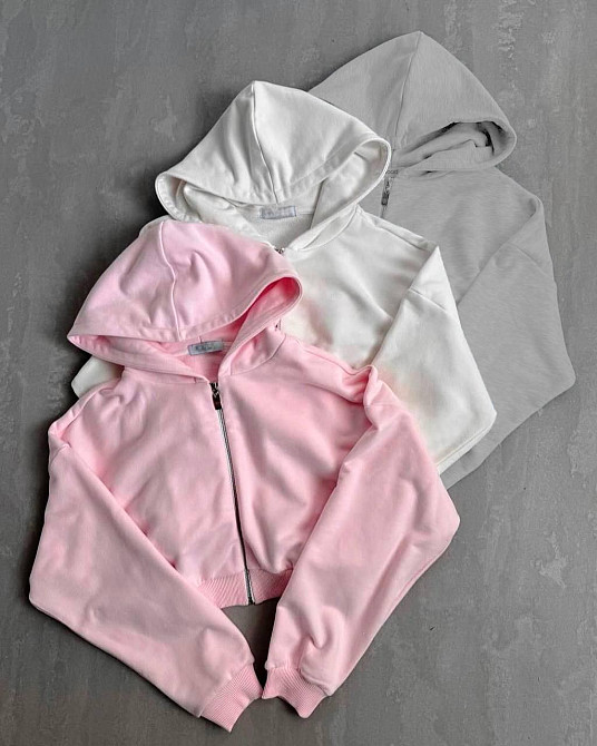 Женский стильный укороченный худи на молнии и капюшоном петля + Рибана Барби Одесса - изображение 1