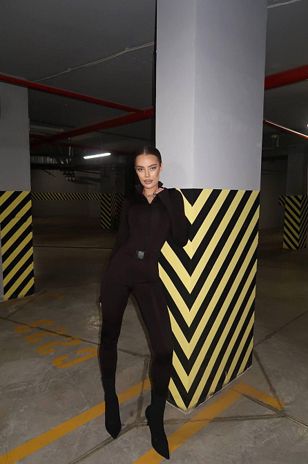 Женский стильный термо комбинезон  с поясом из плотного микродайвинга на флисе Черный, 42/44 Одесса - изображение 4