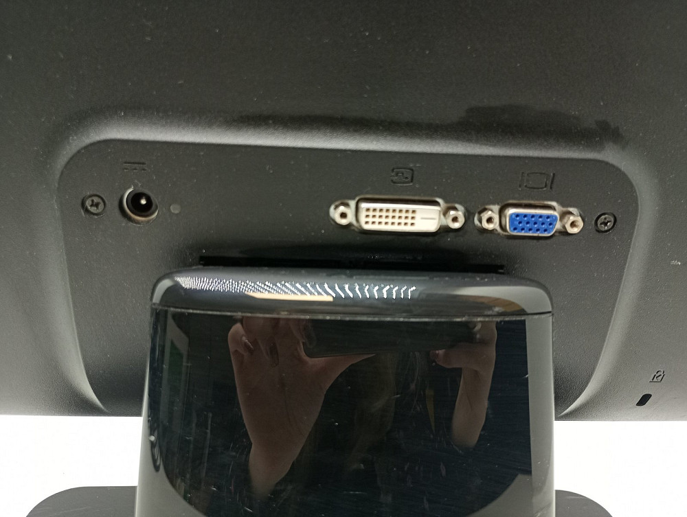 Монітор 21.5" HP 2211x (LV916AA) Black (товар вживаний, без блока живлення) Луцьк - фото 5
