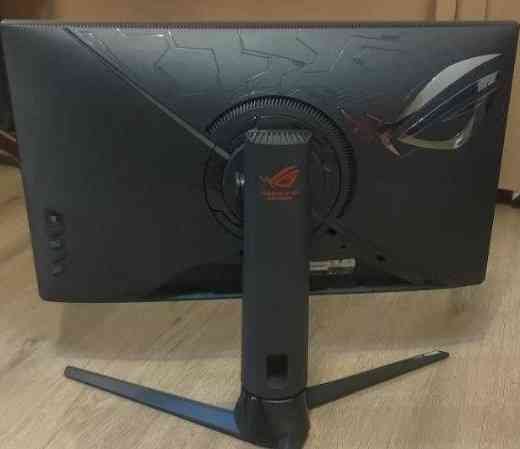Монитор: ASUS ROG Strix XG27AQ 27