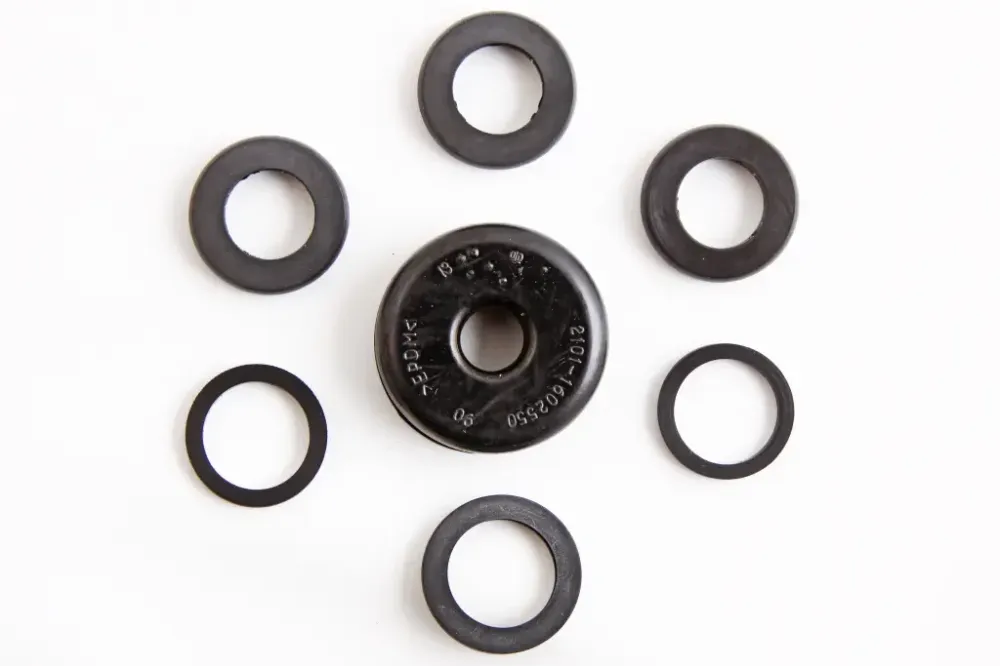 Р/к главного цил-ра тормозов 2101 БРТ (6 манжет, пыльник) Винница - изображение 1