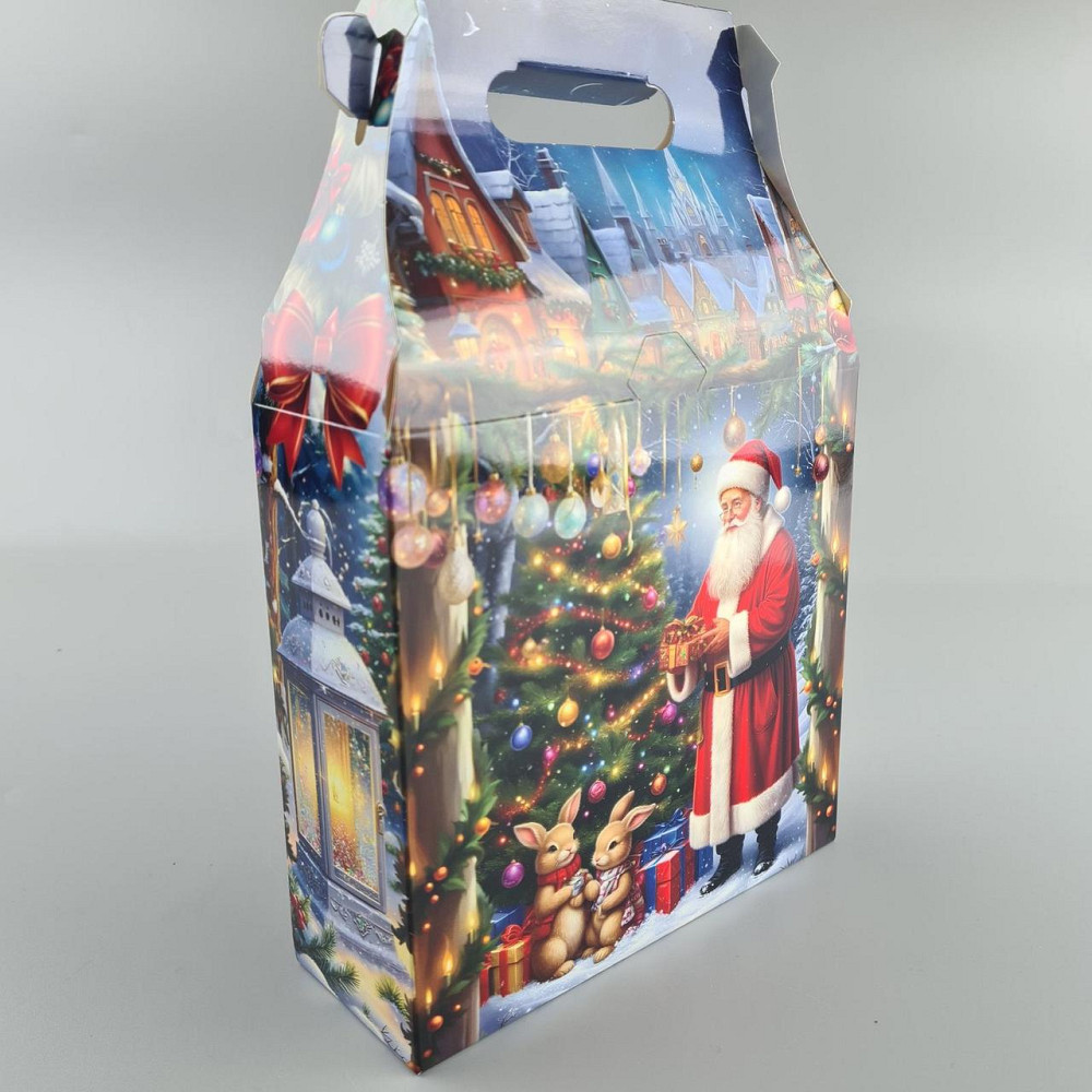 Новорічна подарункова картонна упаковка для цукерок (600 грм) No228 "Санта з подарунками" (1 шт.) Харків - фото 3