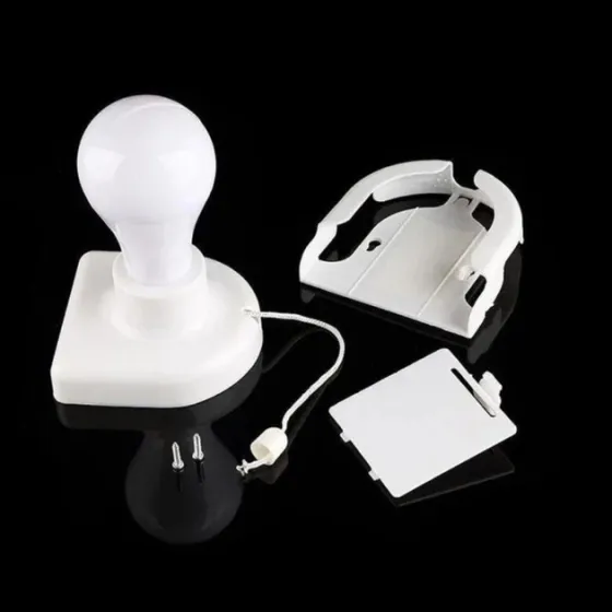 LED лампочка автономна підвісна світлодіодна на батарейках портативна лампа на липучці в шафу настінний нічник Stick Up Bulb ART 6 Одеса