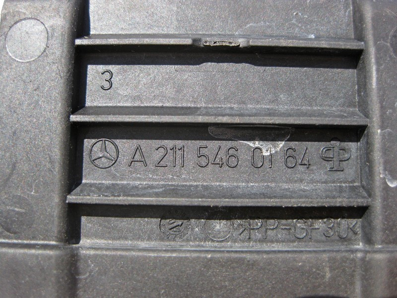 Mercedes-Benz  A2115460164 Пластикова заглушка в перегородці моторного щита зліва E-Class W211 CLS C219 Одеса - фото 3