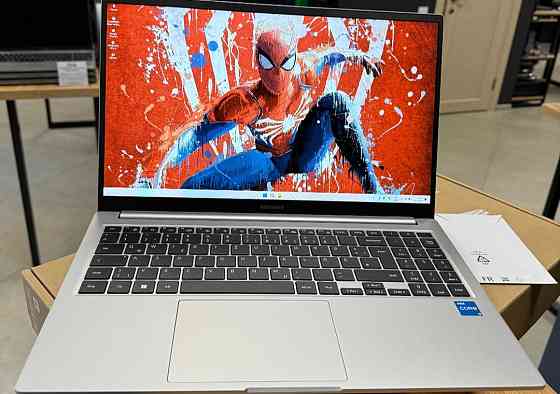 Ноутбук: Samsung Galaxy Book 3, i3-1315U 6 ядер, 8Gb. 256Gb. NVME FHD IPS. Київ