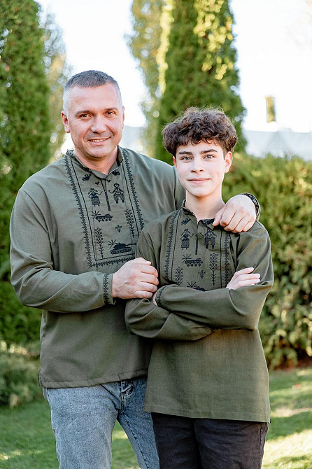 Вишиванка чоловіча з довгим рукавом хакі льон, сорочка чоловіча з вишивкою лляна вишиванка та сорочки чоловічі Київ - фото 7