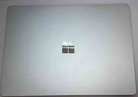 Ноутбук: Microsoft Surface Laptop Go. Київ