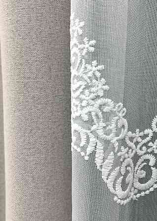 Комплект штор VR-Textil 100% блекаут ASHEN NIGHT 150х270 2шт і Тюль 600х270 1842ш-1704т Попелястий з білим 71-113/5 Київ