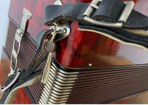 Аккордеон Weltmeister Festival как новый Германия. Харьков