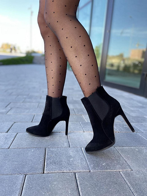 Nivelle Черевики жіночі демісезонні весна-осінь чорні з натуральної замші на підборах р. 36-38 Коломия - фото 10