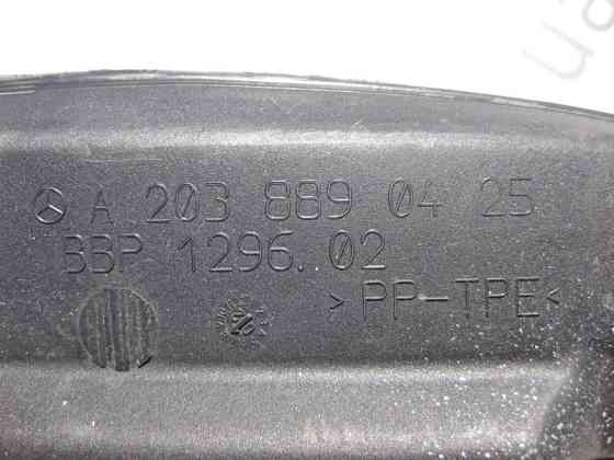 Mercedes-Benz  A2038890425 Пильовик переднього правого крила CL203 Sportcoupe C203 Одеса