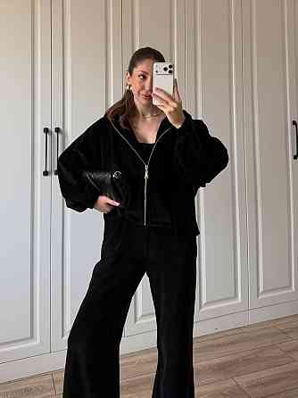 Жіночий стильний костюм-трійка: кофта топ і штани з турецького плюшевого велюру Чорний, 46/48 Одеса