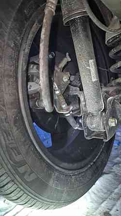 Задній амортизатор Хюндай венью 18-25 Київ