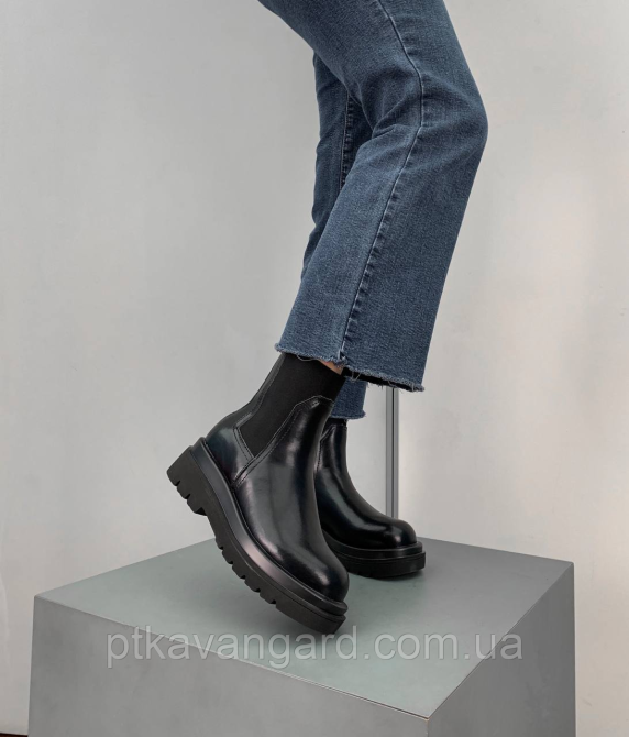 Ботинки женские челси из натуральной кожи черные демисезонные с застежкой размер 40 стелька 25 см Хмельницкий - изображение 4