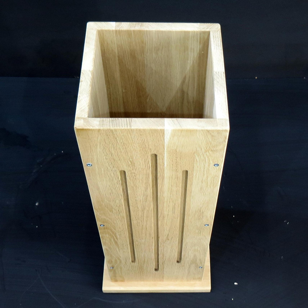 Подставка для зонтов 