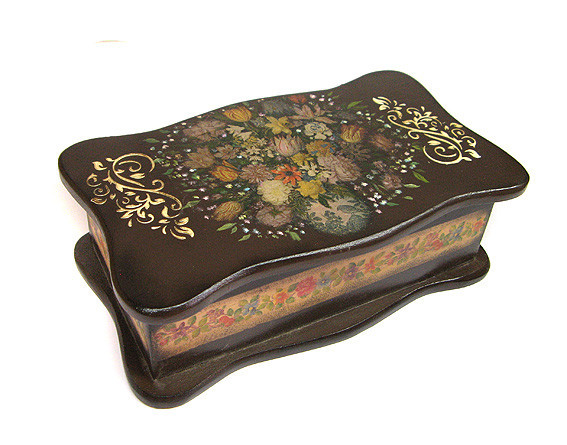 Шкатулка деревянная с фигурной крышкой Цветы Киев - изображение 1