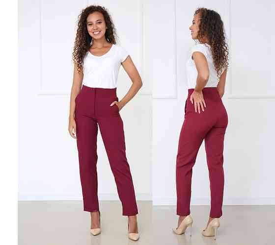 Жіночі прямі штани з кишенями "Jenifer" оптом | Розпродаж моделі Київ