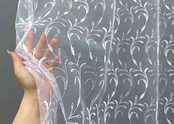 Тюль фатин с вышивкой и люрексом цвет белый с сиреневым 1653т Киев